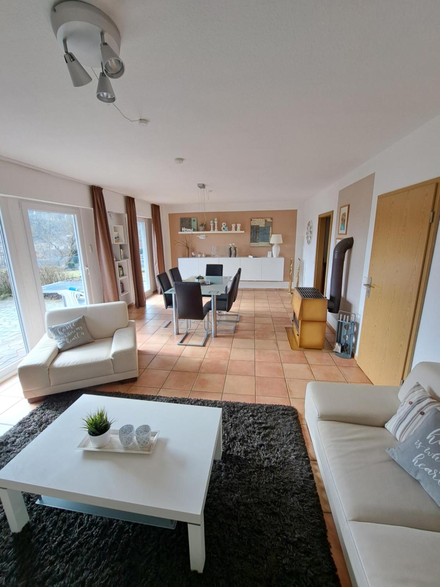 Ferienhaeuser Rhoen - Haus Natalie & Haus Helene เฮาเซน ภายนอก รูปภาพ