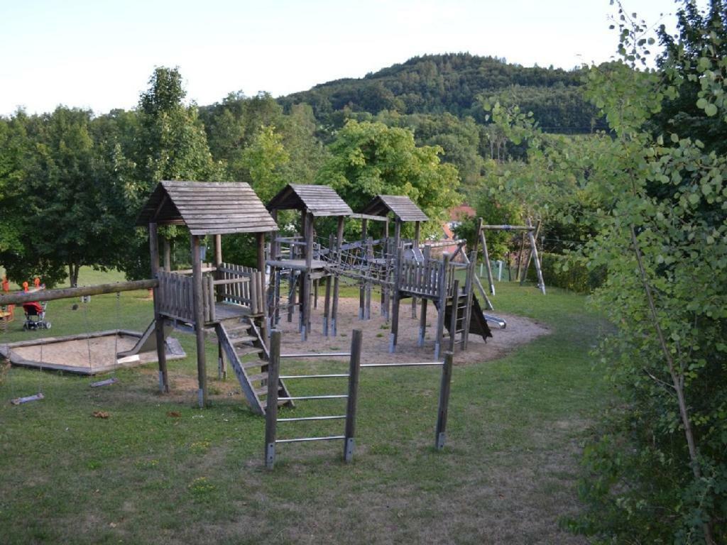 Ferienhaeuser Rhoen - Haus Natalie & Haus Helene เฮาเซน ภายนอก รูปภาพ