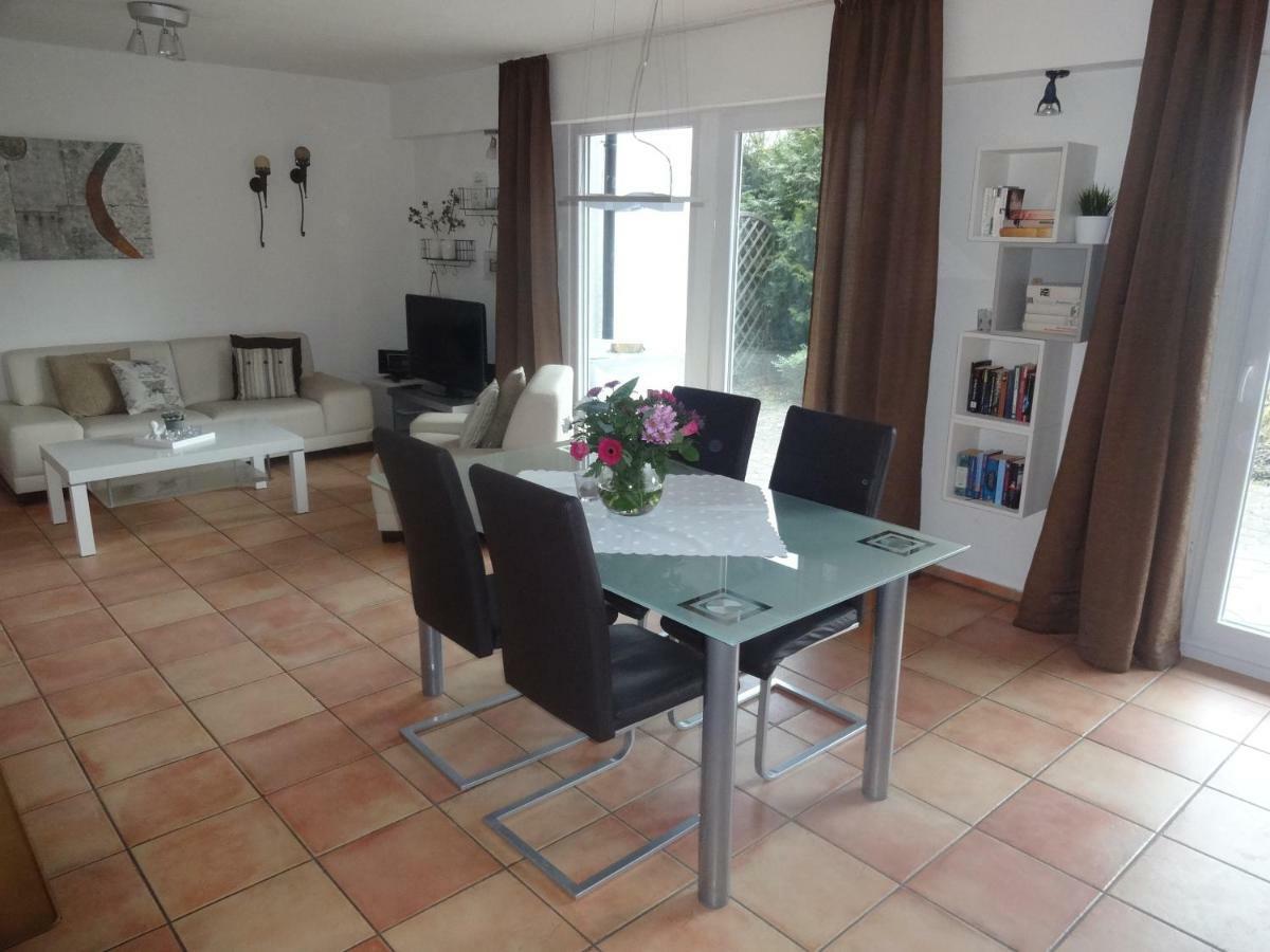 Ferienhaeuser Rhoen - Haus Natalie & Haus Helene เฮาเซน ภายนอก รูปภาพ